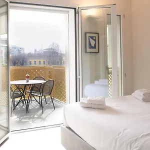 https://appartamento-con-vista-citylife.it-lombardy.com